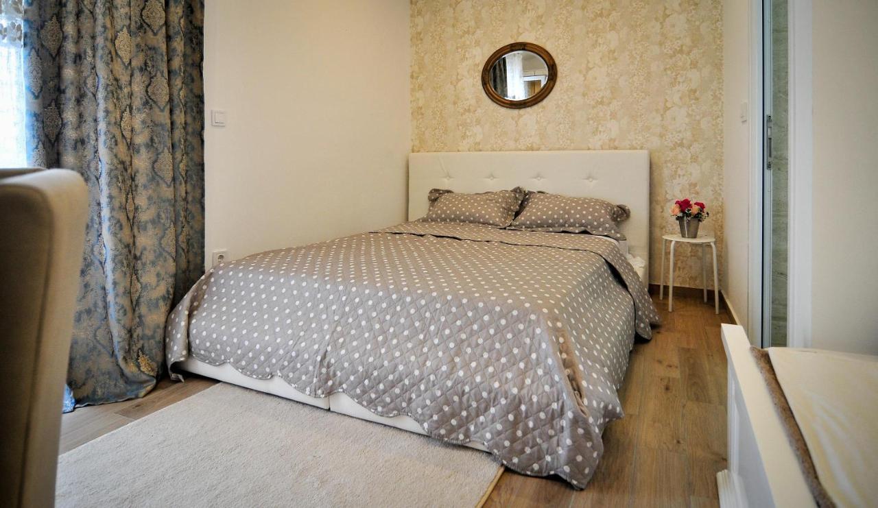 Apartments Villa Stankovic Tivat Bilik gambar