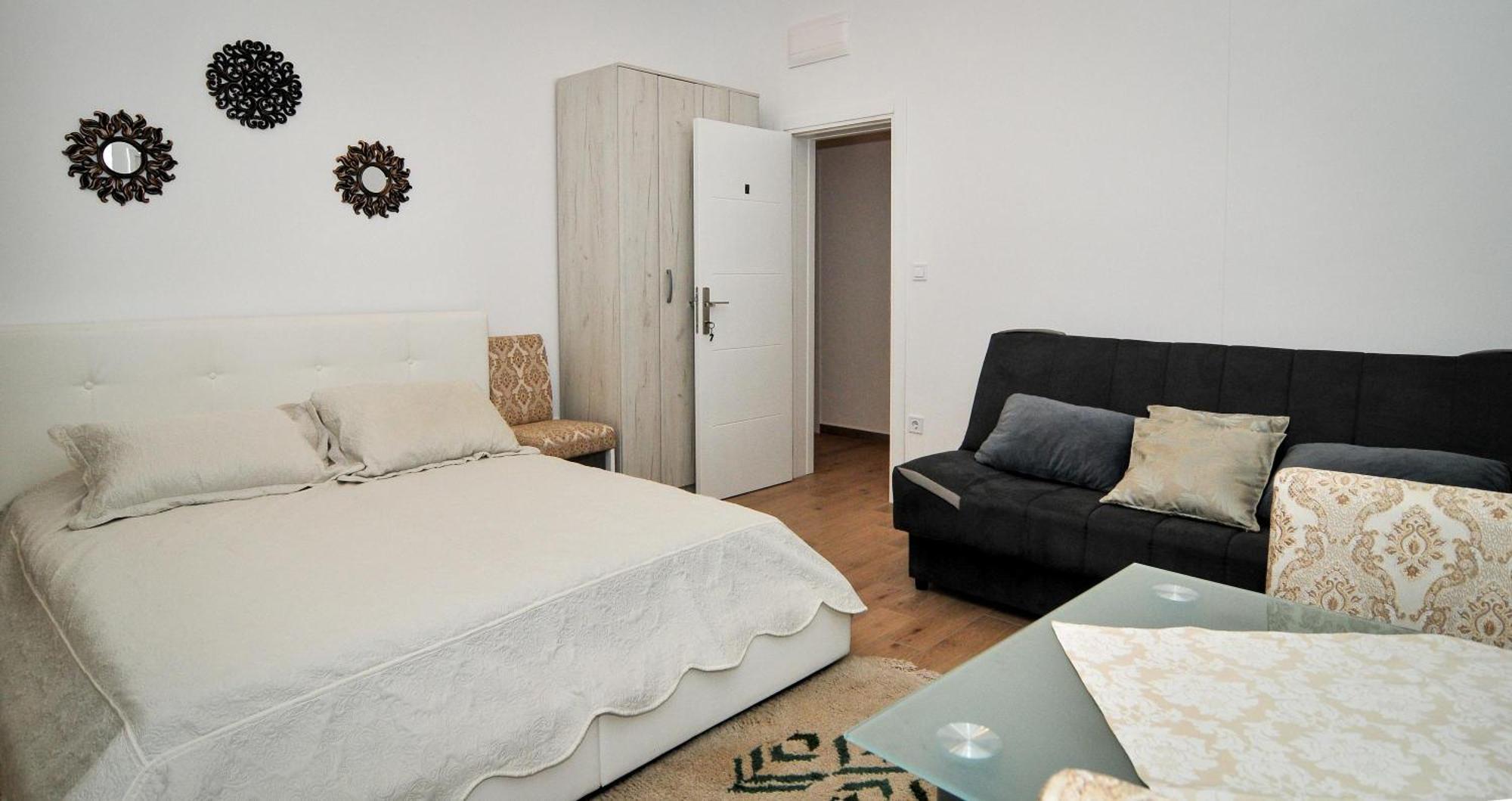Apartments Villa Stankovic Tivat Bilik gambar