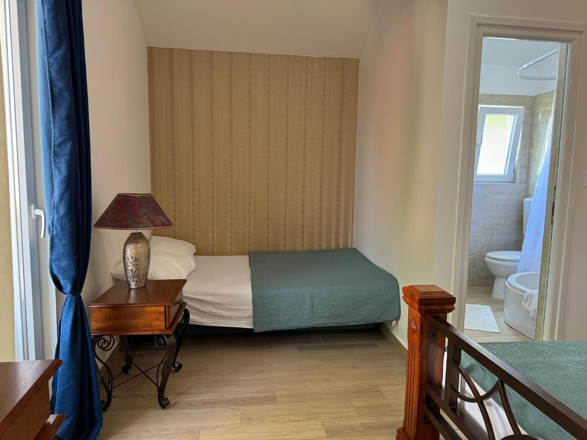 Apartments Villa Stankovic Tivat Bilik gambar